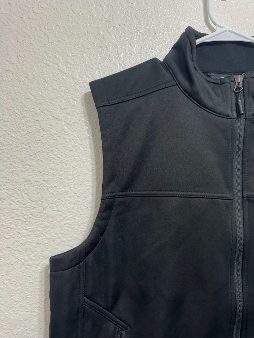 The North Face Black WindWall Men’s Fleece Vest
